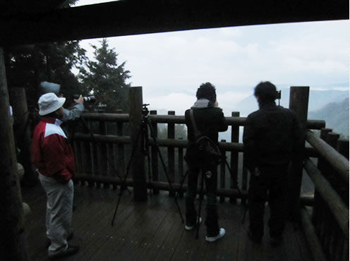 写真はスバルの月刊誌カートピア1月号で訪れた岡山県高梁市、松山城展望台の様子