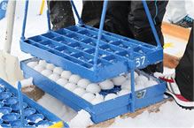 写真はスバルの月刊誌カートピア２月号特集に掲載した雪球製造器