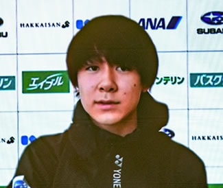 スバルが応援する日本代表の戸塚優斗選手（スノーボード・ハーフパイプ）