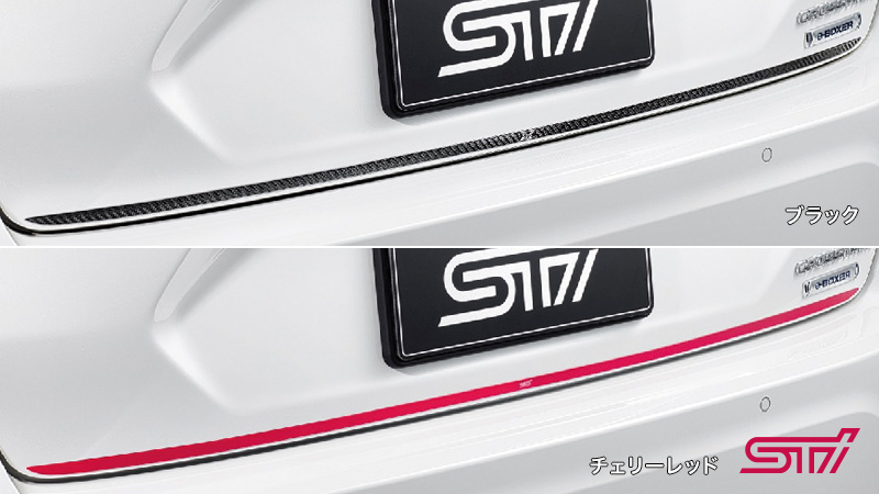 STI テールゲートガーニッシュ