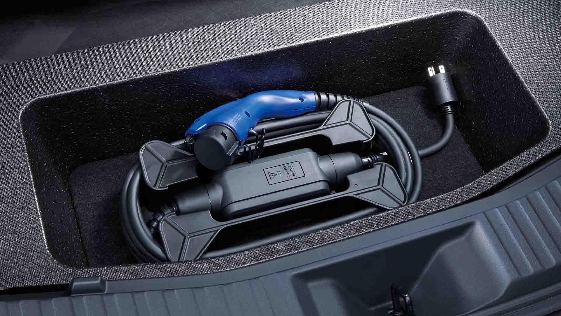 充電ケーブルホルダー