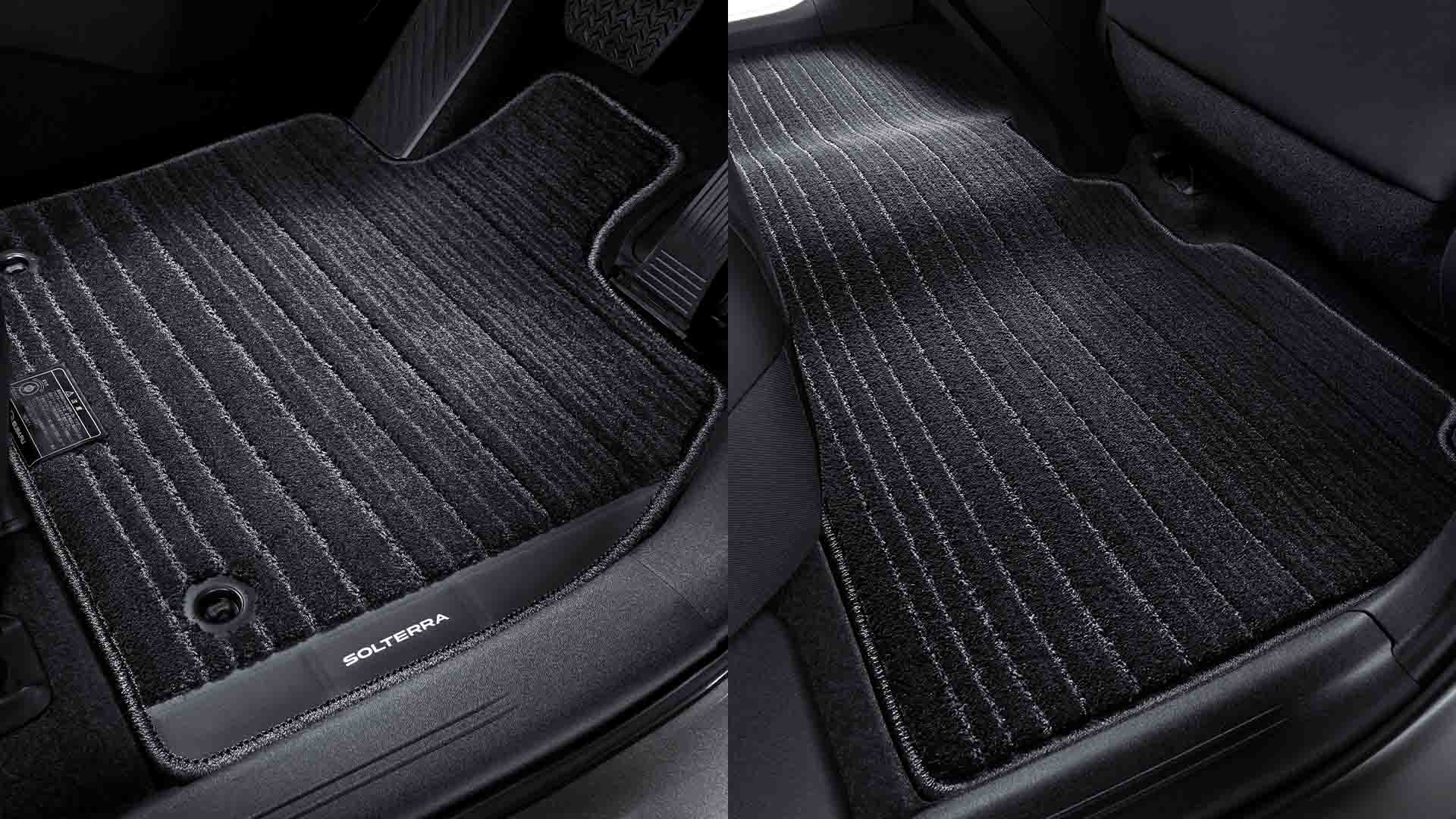 フロアカーペット