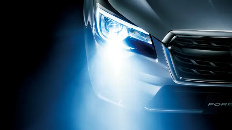 フォレスター 4th model 「アダプティブドライビングビーム」と「LEDハイ＆ロービームランプ／ステアリング連動ヘッドランプ」