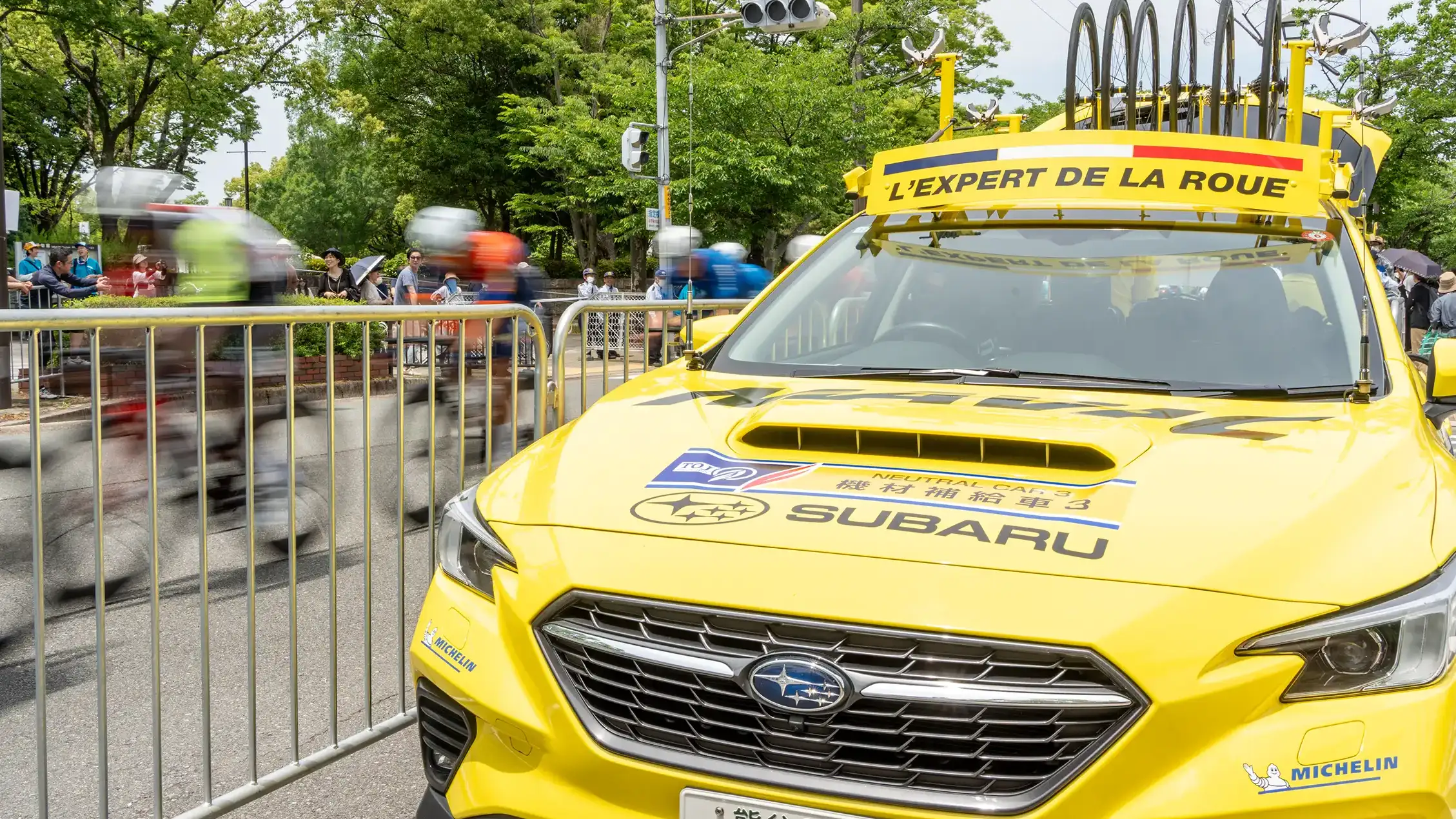 自転車ロードレースにおけるSUBARUレヴォーグの魅力