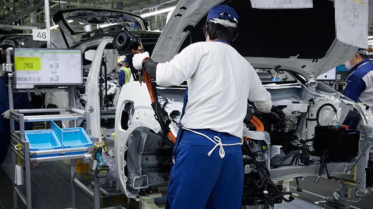 充電ポート取り付けの工程