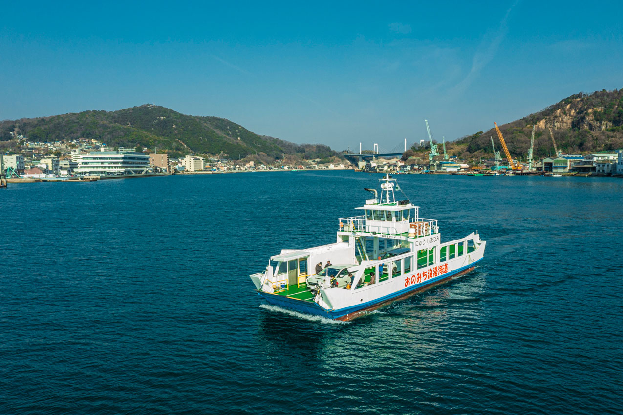 広島県 瀬戸内海の向島から尾道までを走る「尾道渡船」 | SUBARU グランドツーリングNIPPON