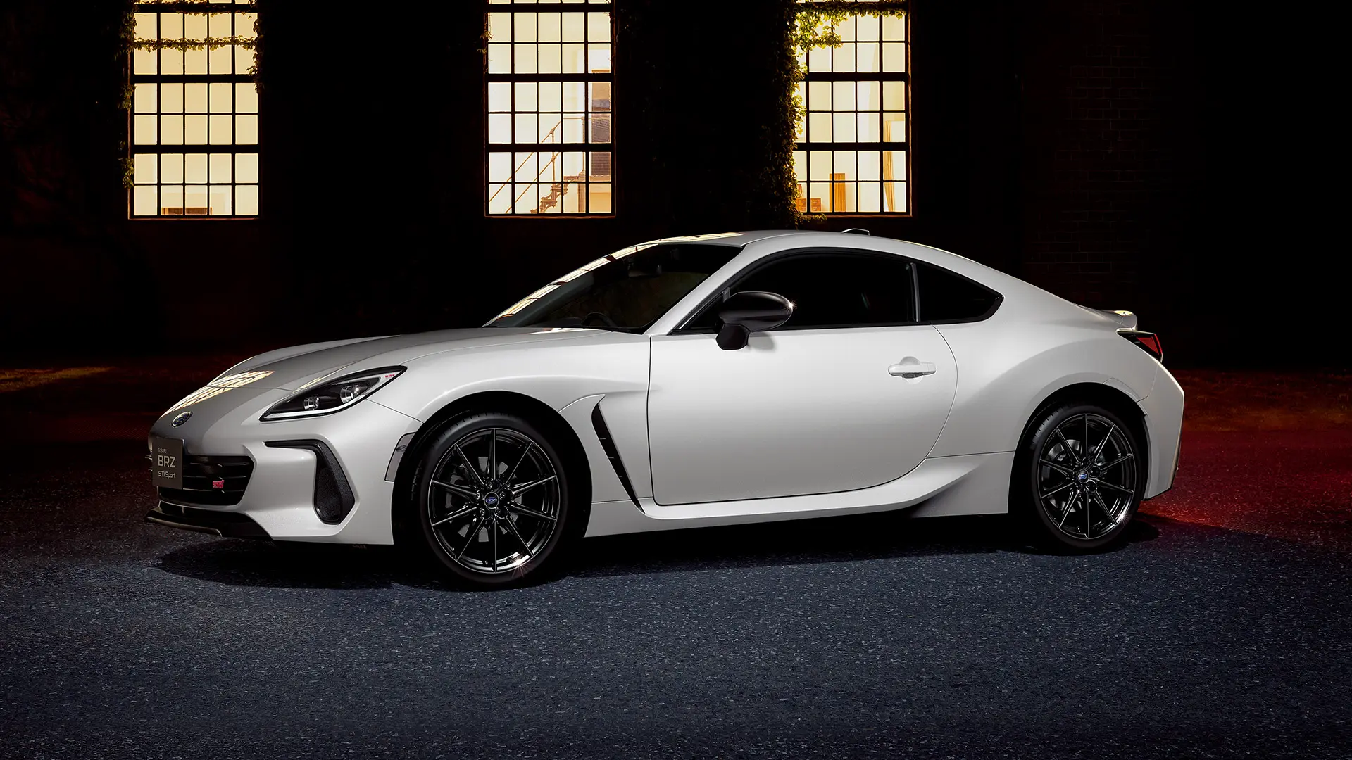 SUBARU BRZ　フロントサイドスタイル