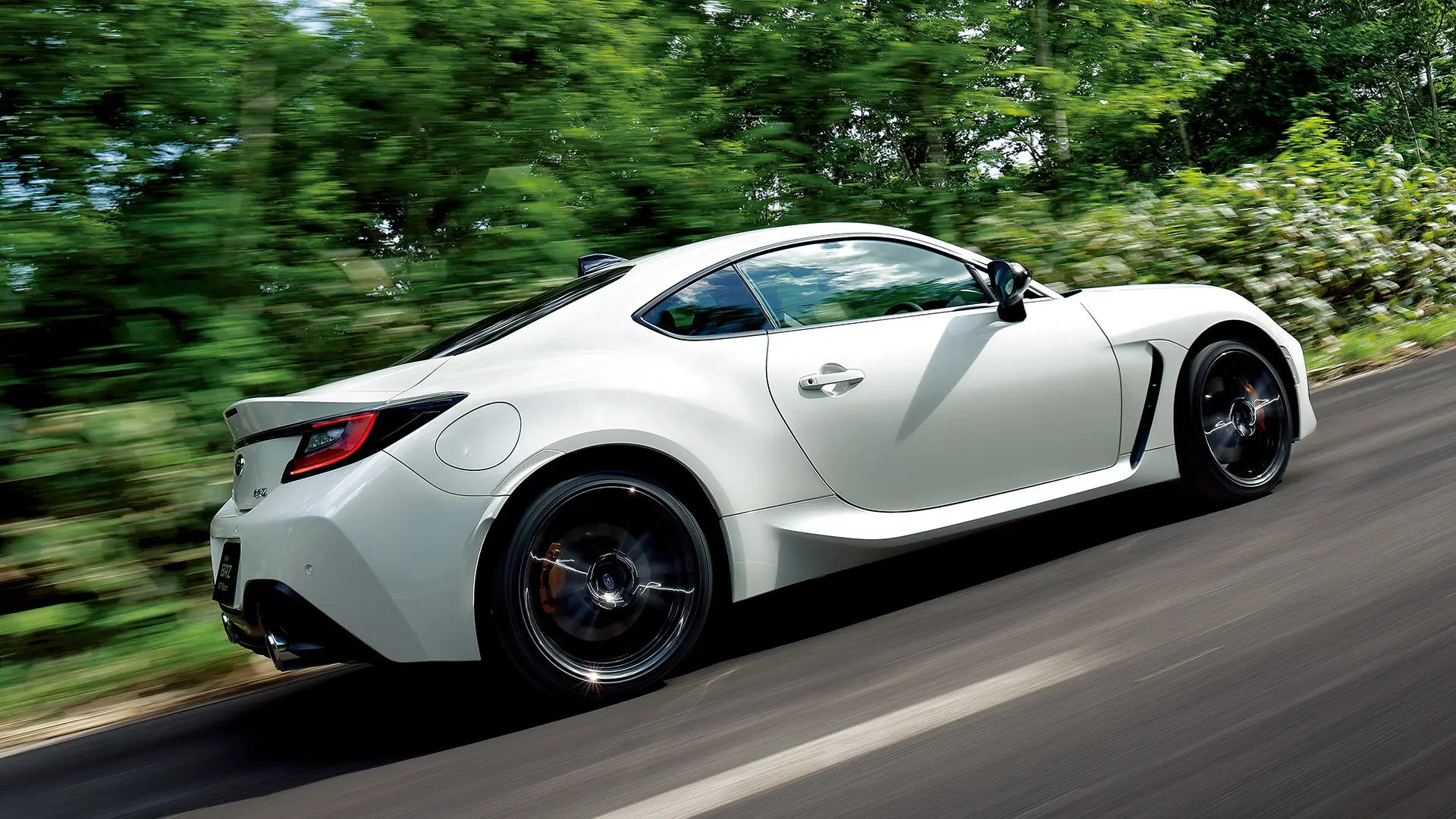 SUBARU BRZ 意のままのハンドリングと確かな操縦安定性 イメージ