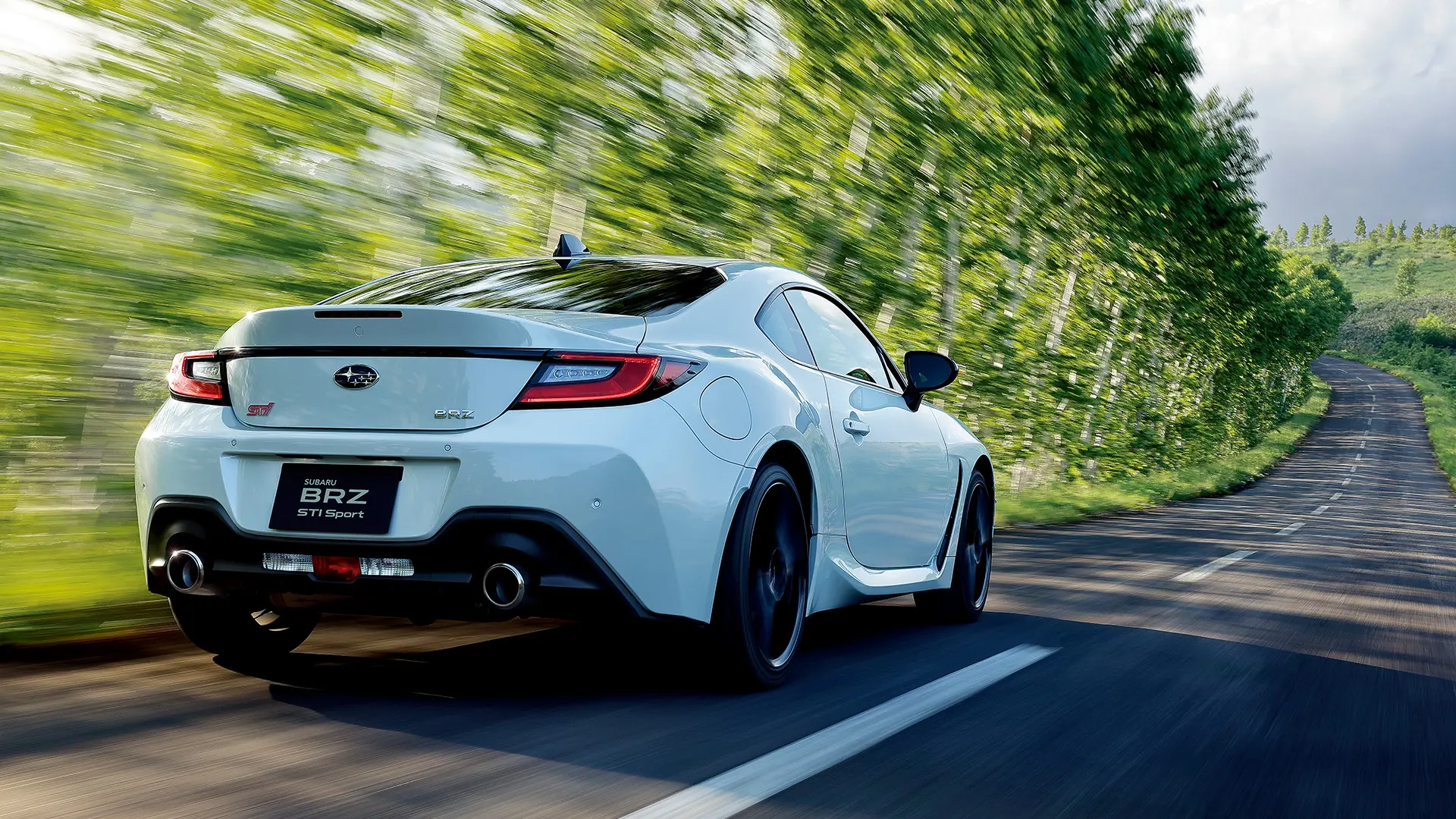 SUBARU BRZ STI Sport　リヤ走行イメージ