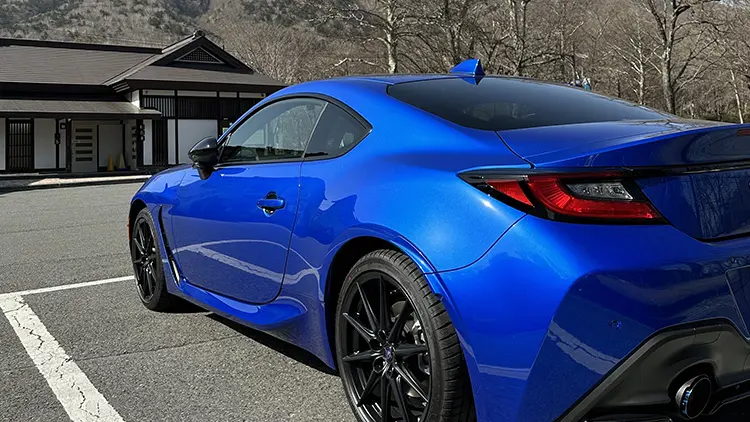 SUBARU BRZ　リヤスタイル