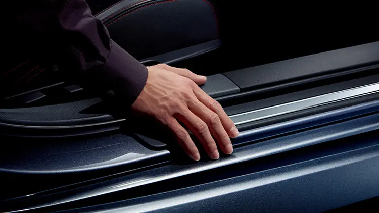 SUBARU BRZ　ステンレス製サイドシルプレート＋アシストパッド