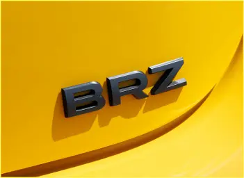 SUBARU BRZ Yellow Edition BRZリヤオーナメント（ラスターブラック塗装）