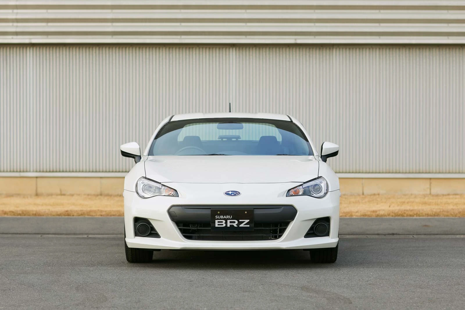 初代 SUBARU BRZの外装 真正面