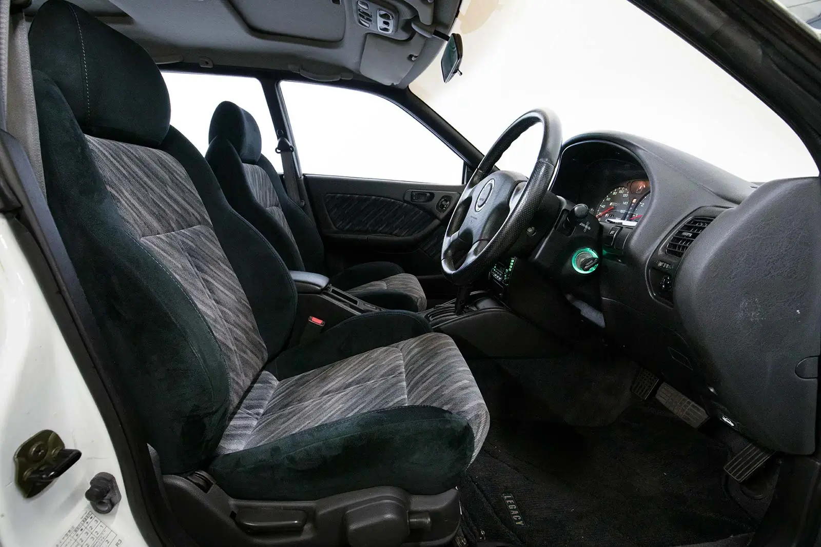 2代目 レガシィ ツーリングワゴンの内装 運転席