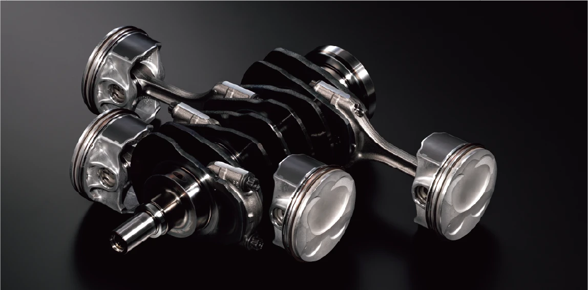 バランスドエンジン（ピストン&コンロッド、クランクシャフト）&専用エンジンコントロールユニット（レブシンク&フラットシフト）