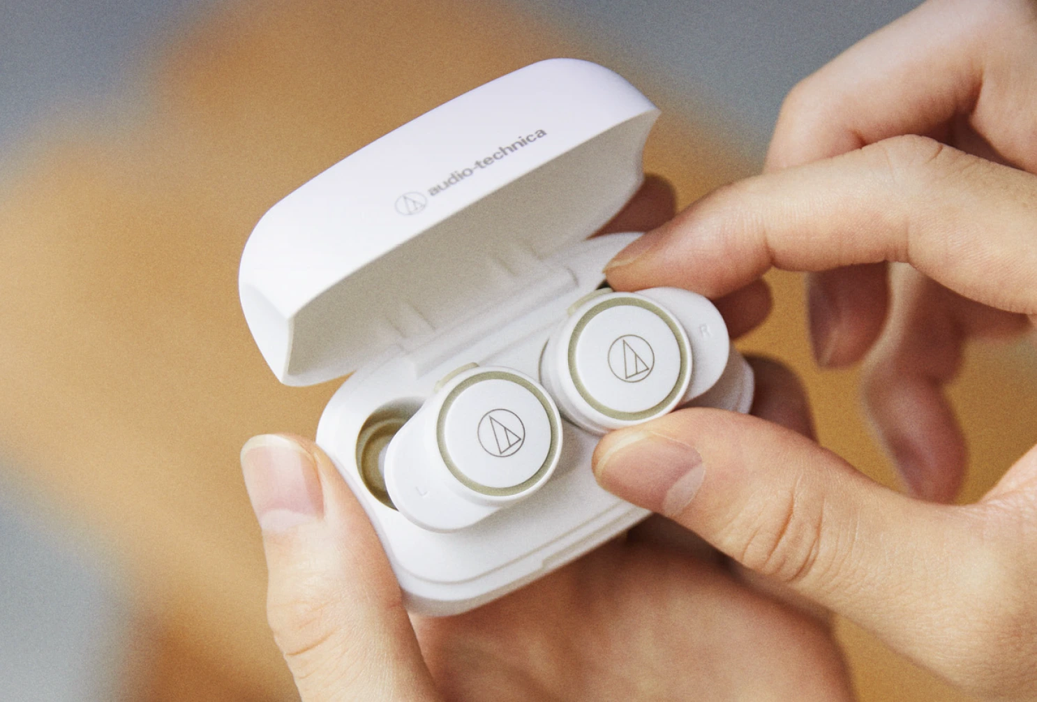 オーディオテクニカ ワイヤレスイヤホン イメージ