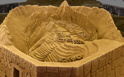 カートピア5月号で訪れた鳥取砂丘にある『砂の美術館』