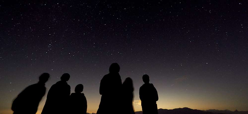 サンメドウズ清里スキー場「天空テラス」から夜空を眺める
