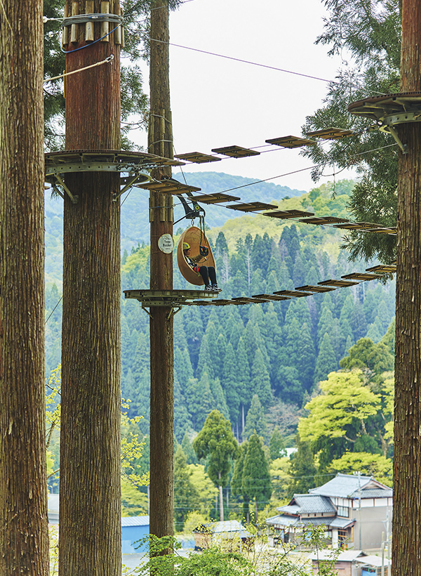 カートピア 森の中にあるハンモック「鳥の巣チェア」 | SUBARU
