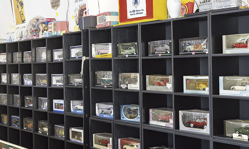 カートピア 九州自動車歴史館に展示されている世界中から集められた1000種以上のミニカー | SUBARU