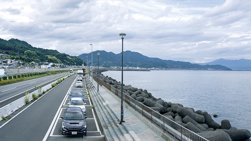 カートピア 目の前に海があり眺めの良い由比PA | SUBARU