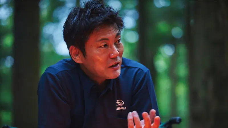 カートピア 焚き火にあたりながら語る、株式会社SUBARU 技術本部の藤井忠則さん | SUBARU