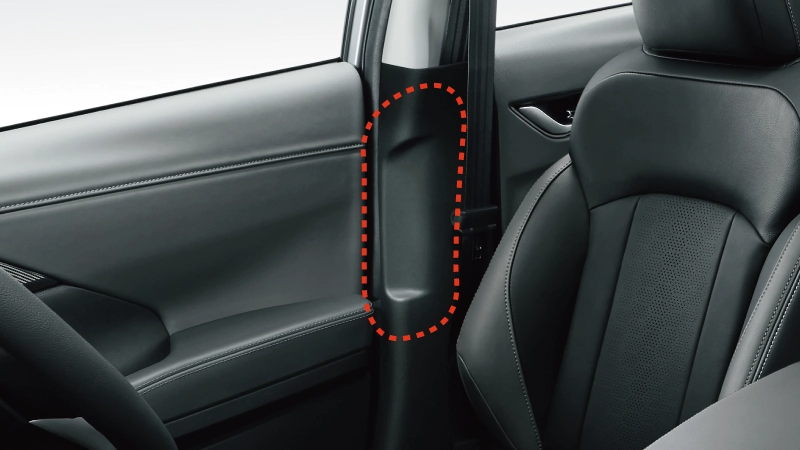 カートピア フロントシート横にあるBピラーの中央付近に設けられたくぼみ | SUBARU