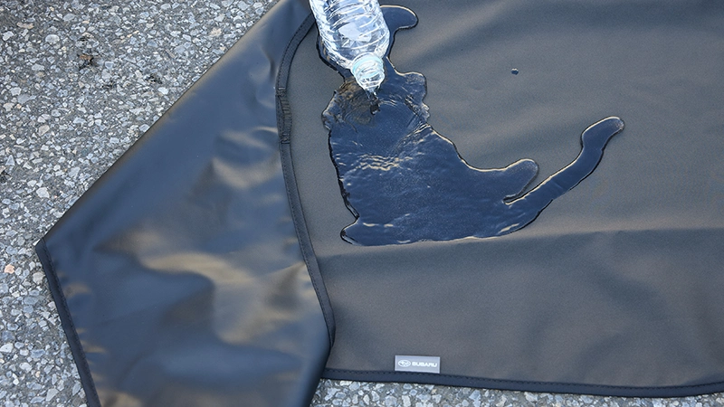 カートピア 水をこぼしても沁み込まないオールウェザーシートカバー | SUBARU