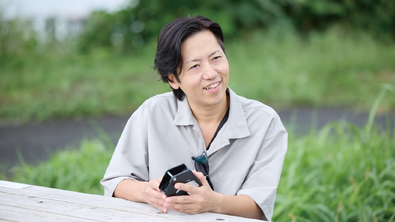 カートピア スバル用品株式会社の室井さんが話している様子 | SUBARU