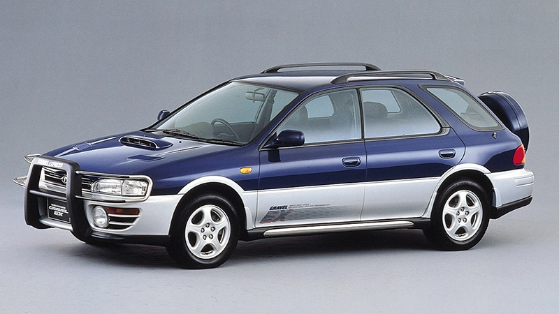 カートピア インプレッサ グラベルEXの全体図。ボディカラーはスポーツブルー/ライトシルバー・メタリック2トーン。 | SUBARU