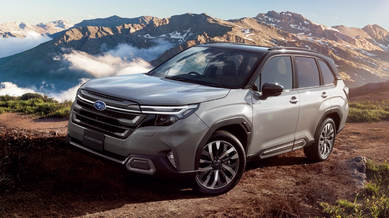 カートピア 2025年発売の6代目フォレスター Premium S:HEV EX（FB25型 水平対向4気筒 DOHC AVCS 直噴＋2モーター［e-BOXER（ストロングハイブリッド）］）の写真。 | SUBARU