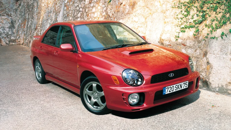 カートピア 2000年発売のインプレッサWRX（GD/GG型）の全体を写した写真。 | SUBARU