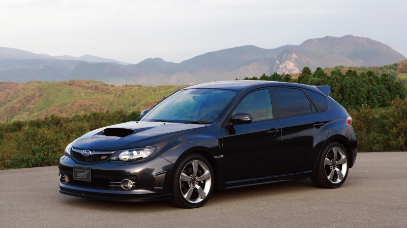 カートピア 2007年発売のインプレッサ WRX STI（GR/DV型）の全体を写した写真。 | SUBARU