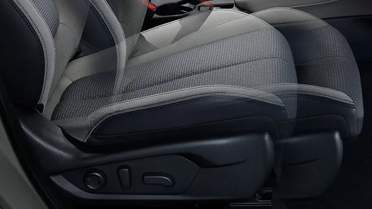 フォレスター　運転席シート自動後退機能