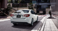 PHOTO：2.0i-L EyeSight（AWD車）　クリスタルホワイト・パール（33,000円高・消費税10%込）　写真はイメージです。