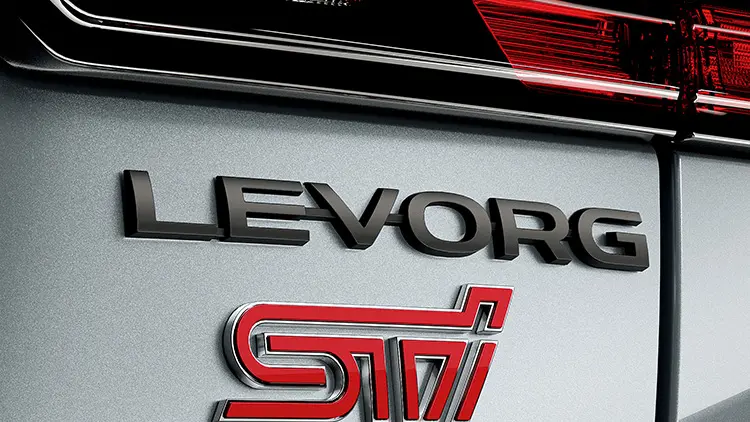 レヴォーグ STI Sport R-Black Limited（STI Sport R EX特別仕様車）　LEVORGリヤオーナメント（ラスターブラック塗装）