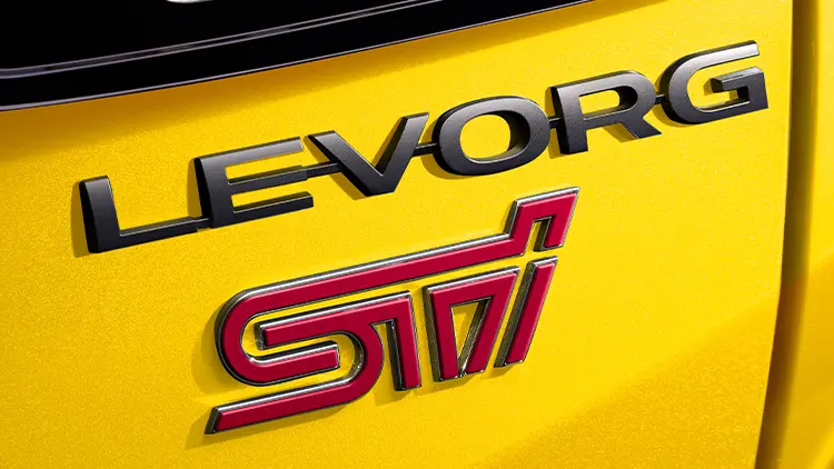 レヴォーグ STI Sport R-Black Limited Ⅱ（STI Sport EX特別仕様車）　LEVORGリヤオーナメント（ラスターブラック塗装）