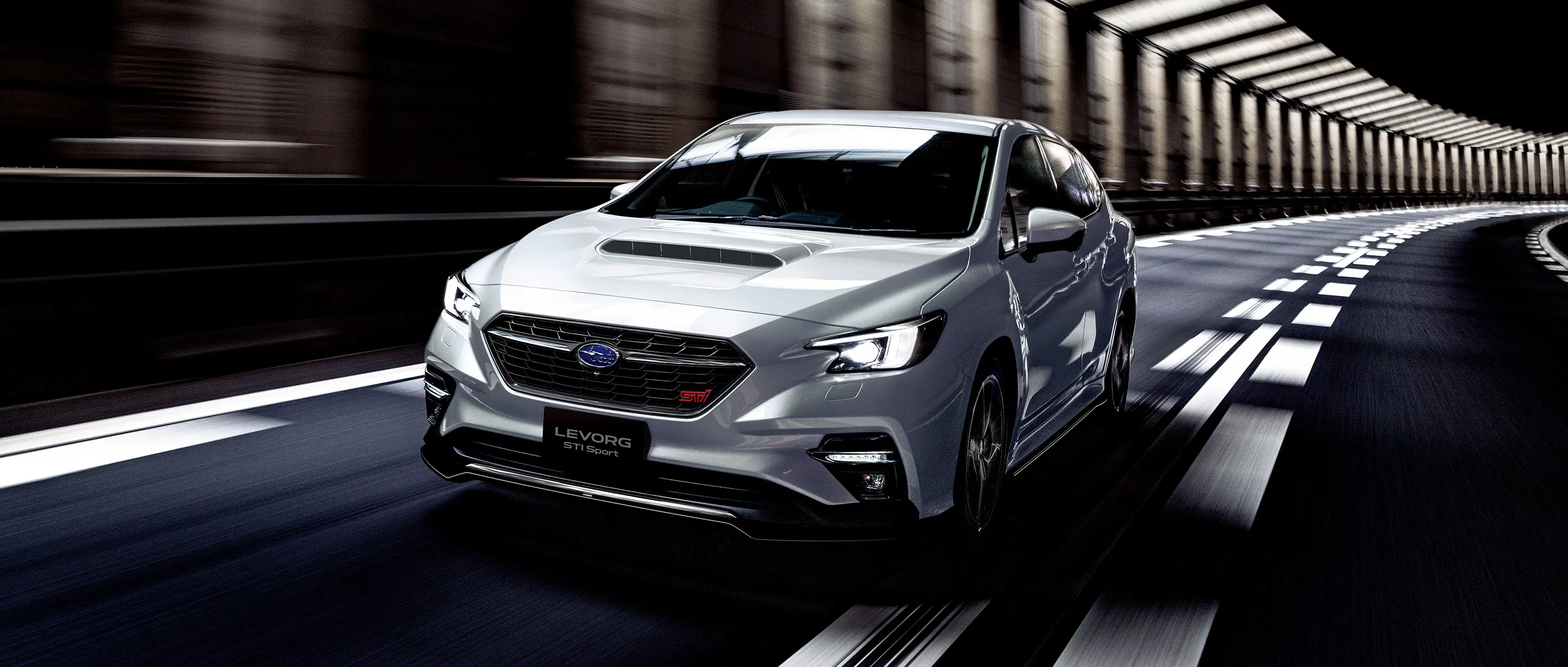レヴォーグ STI Sport フロントスタイル