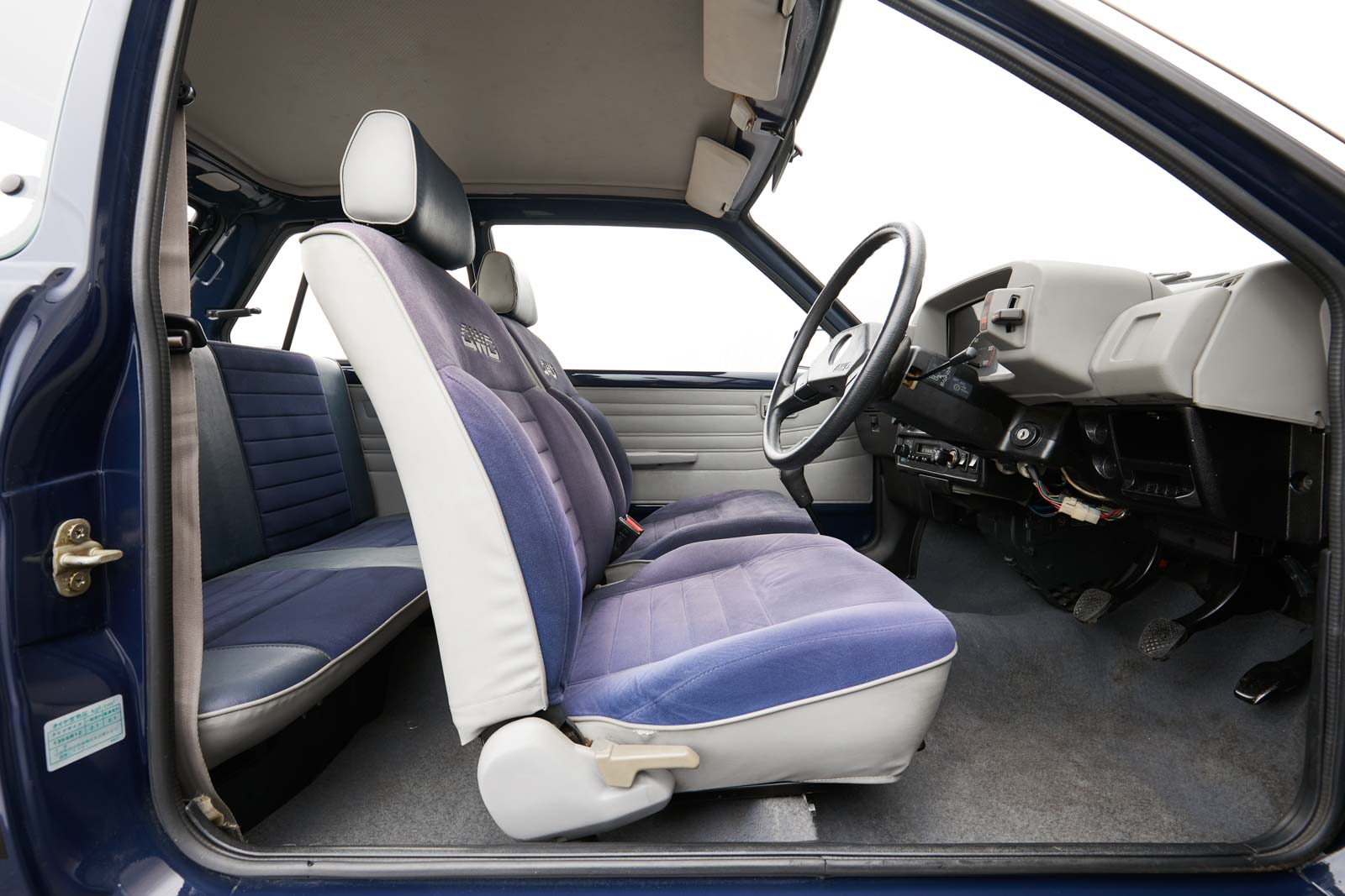 2代目 レックス コンビ 4WDの内装 運転席