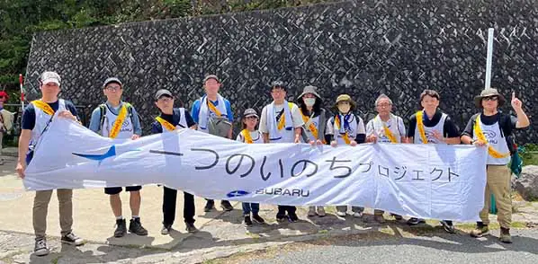 東京スバル 2024年8月2日の行われた、「富士山をきれいにする会」参加メンバー集合写真。