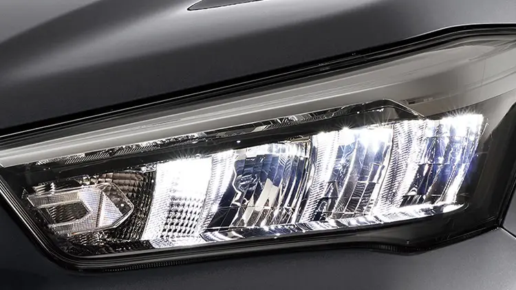 レックス G HYBRID　LEDヘッドランプ（マニュアルレベリング機能付）／LEDクリアランスランプ