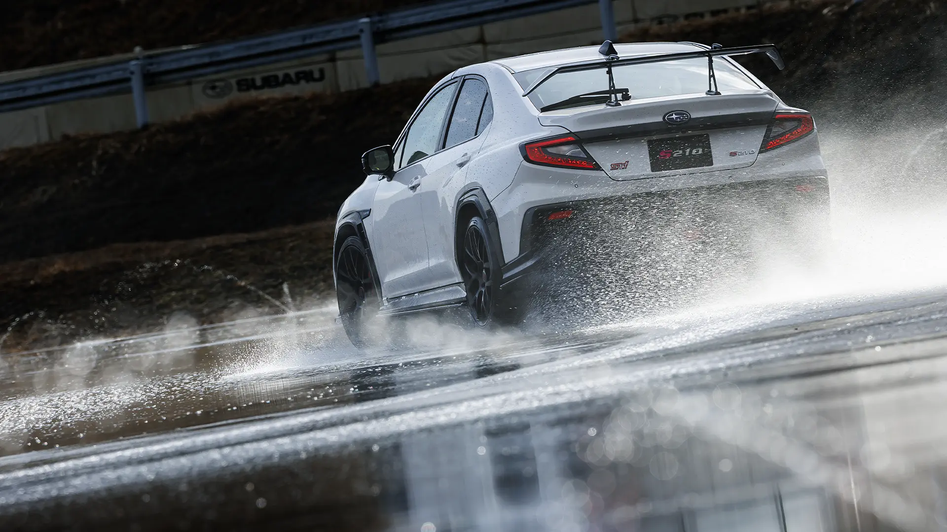 WRX S4 S210　走行イメージ