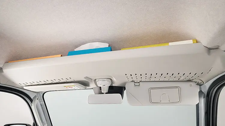 オーバーヘッドシェルフ　標準装備　グランドキャブ