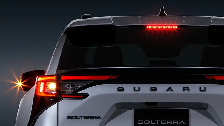 ソルテラ　エマージェンシーストップシグナル