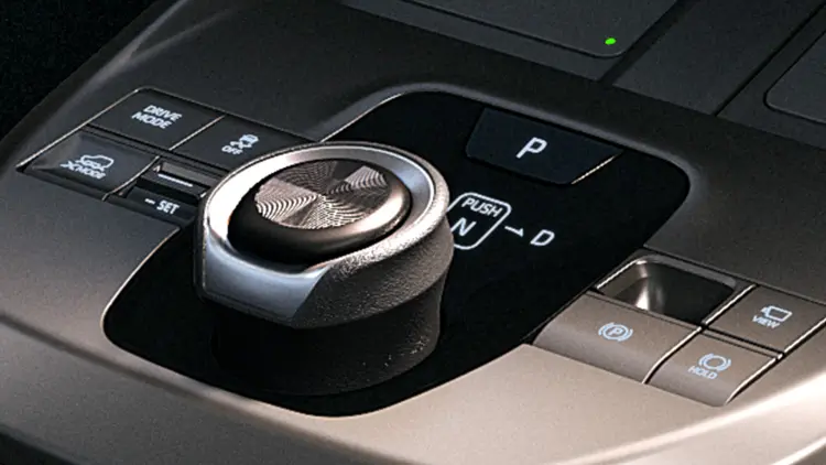 トレイルシーカー　ダイヤル式シフト